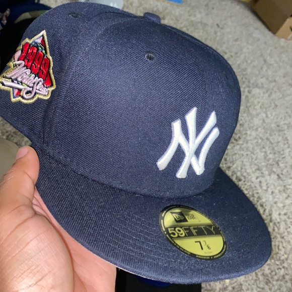 Navy Blue Yankees Fitted 